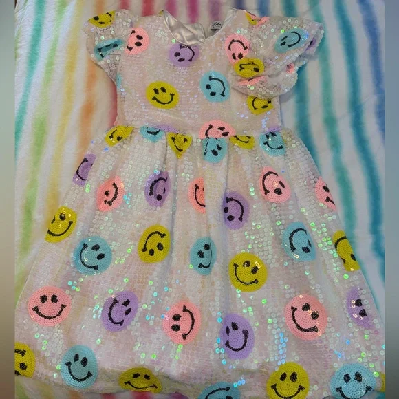 Lola + The Boys Rainbow Emoji Sequin dress size 10 - Picture 2 of 4